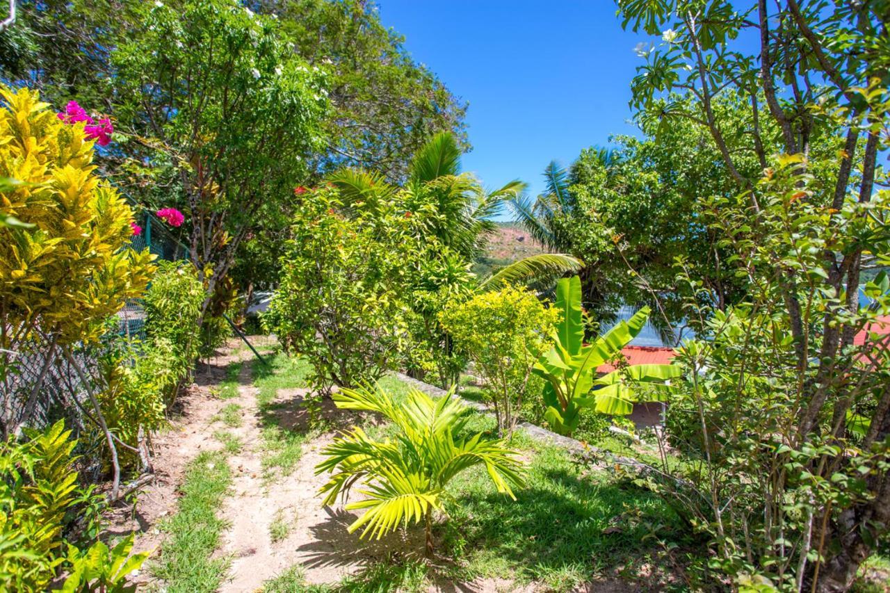 La Saline Anse Volbert Village Exterior foto
